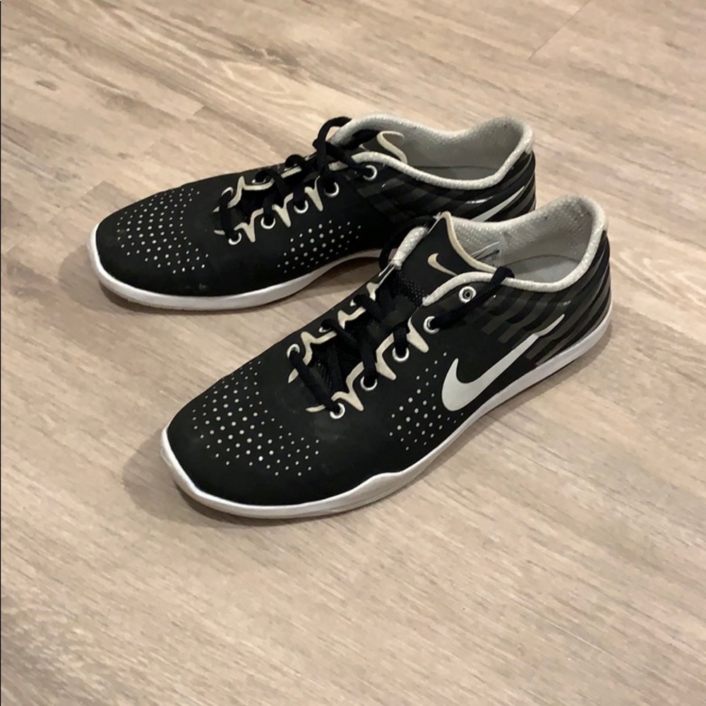 🖤 Nike Training Shoes 🖤